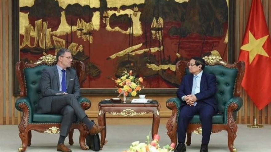 Vietnam seeks French support for nuclear energy development